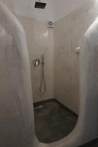 Suites of the Gods Cave Spa - 98