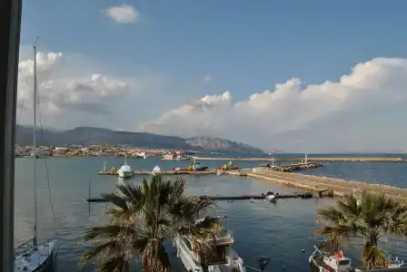 Chios Chandris - 30