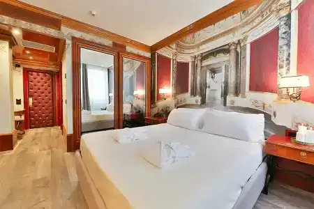 Leon d'Oro - 43