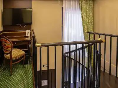 River Palace - 32
