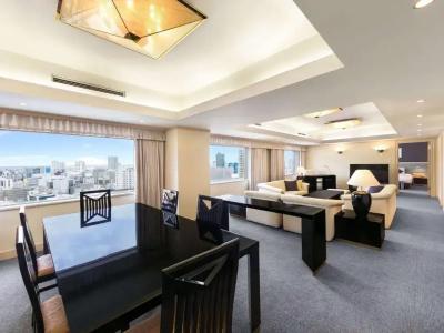 Royton Sapporo - 12