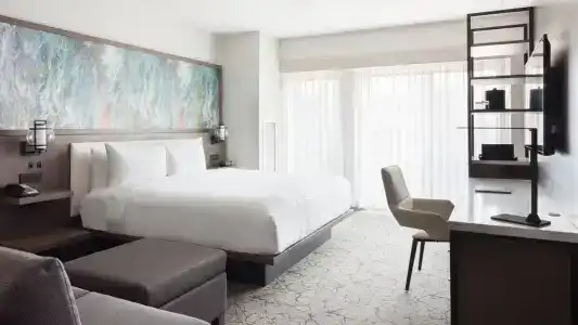 Marriott Savannah Riverfront - 56