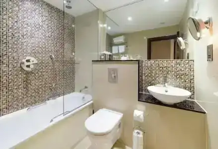 DoubleTree by Hilton London - Marble Arch - 59
