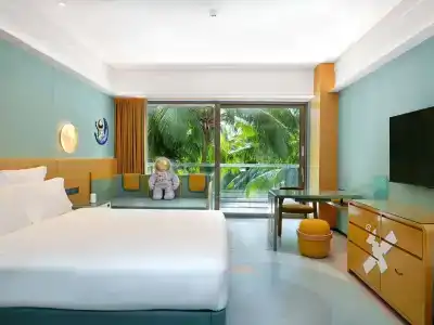 Pullman Oceanview Sanya Bay Resort & Spa - 49