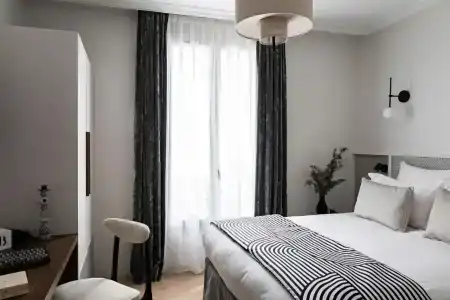 Best Western Paris Gare Saint Lazare - 12