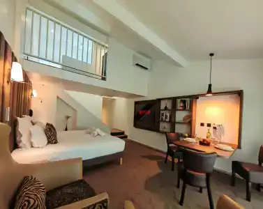 Hôtel Monsigny - 72