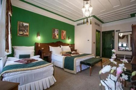 Rose Garden Suites - 73