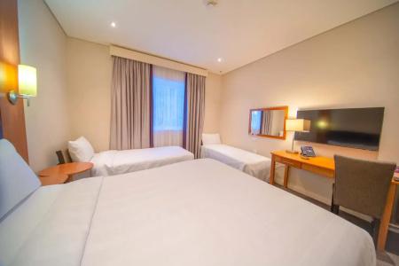 Capital Centre Arjaan by Rotana - 67