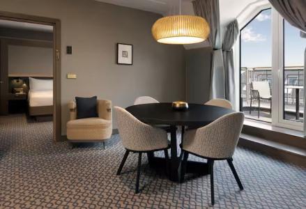 Hilton Vienna Plaza - 78