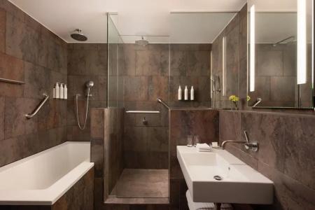 Le Meridien Barcelona - 50