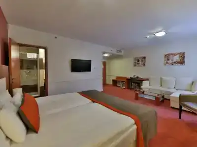 City Inn - 43