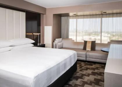 Beverly Hills Marriott - 37