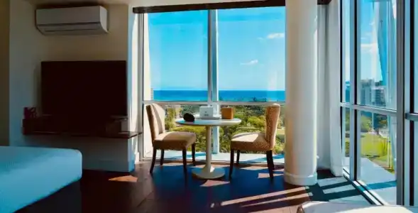 LaCroix Waikiki - 63