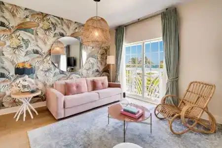 The Savoy & Beach Club - 2