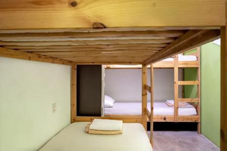 Pods The Backpackers Home & Cafe, - 8