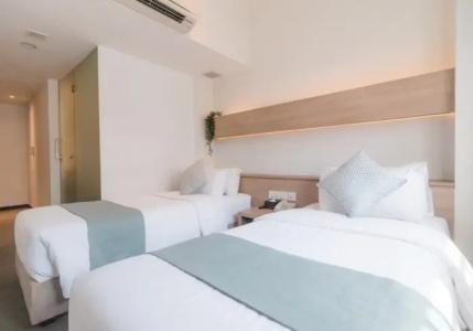 Nuve (Sg Clean, Staycation Approved) - 36