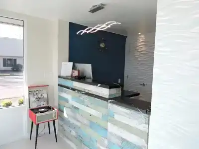 Signature Inn - 5