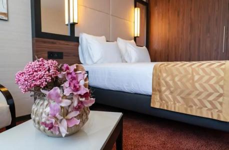 Nash Suites Airport - 27