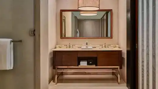 Rosewood Bangkok - 56