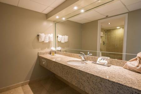 DoubleTree by Hilton Grand Biscayne Bay - 56