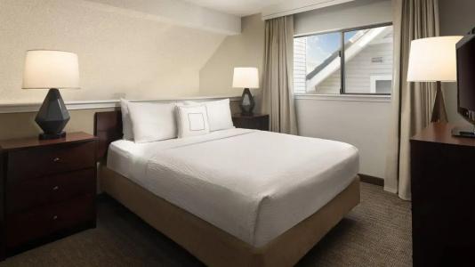 Residence Inn by Marriott Seattle/Bellevue - 4