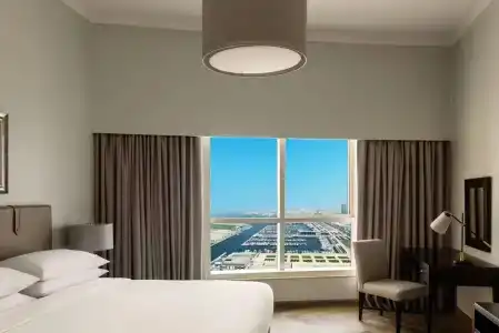 Dubai Marriott Harbour And Suites - 31