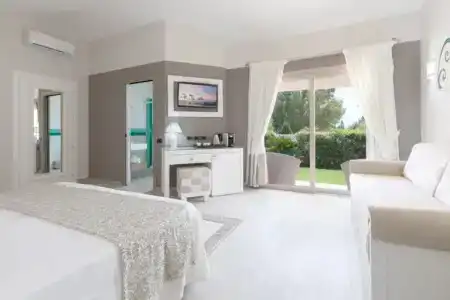 Eliantos Boutique & Spa - 36