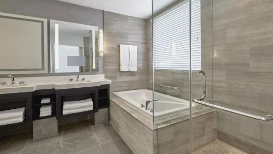 Loews Miami Beach - 47