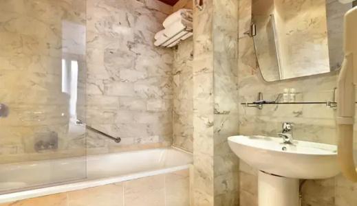 Suites Unic Renoir Saint-Germain - 24