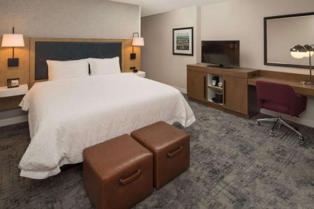 Hampton Inn And Suites By Hilton Portland-Pearl District - 47