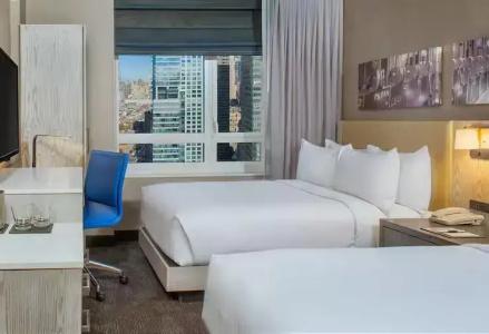 Doubletree By Hilton New York Times Square West - 45