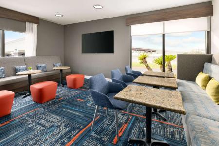 Hampton Inn - 15