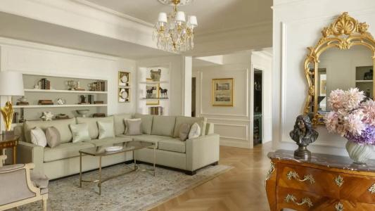 Four Seasons George v Paris - 47