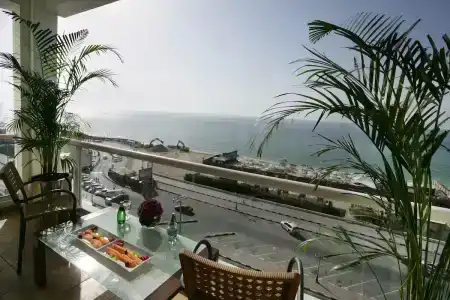 Ramada by Wyndham Beach Ajman - 37