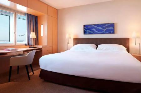Sheraton Paris Roissy Airport - 45