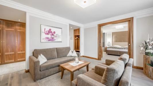 Trofana Royal - 68