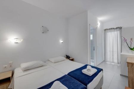 Makis Place - 29