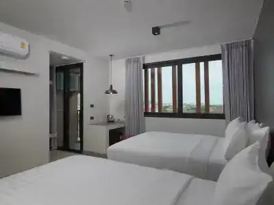 Prime Town - Posh & Port Phuket - 63
