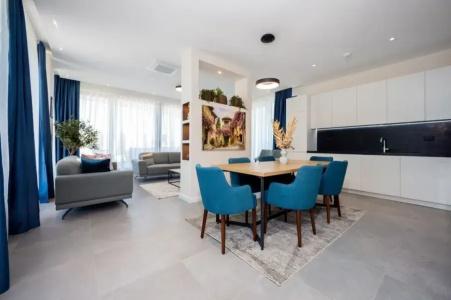 Royal Blue & Residences - 81