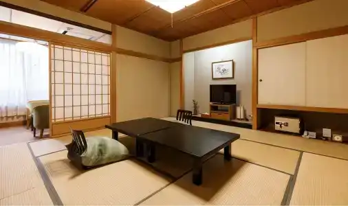 Hatori - 50