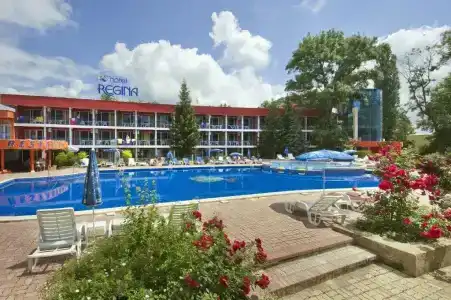 Regina - 9