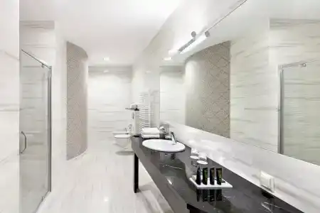 Metropolitan Boutique - 47