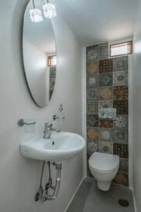 Vilos Suites - 112
