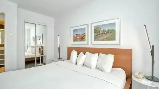 Town Inn Suites - 64