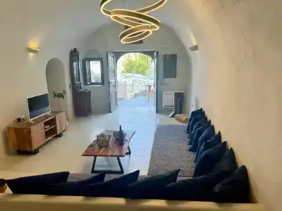 Elysian Santorini - 129