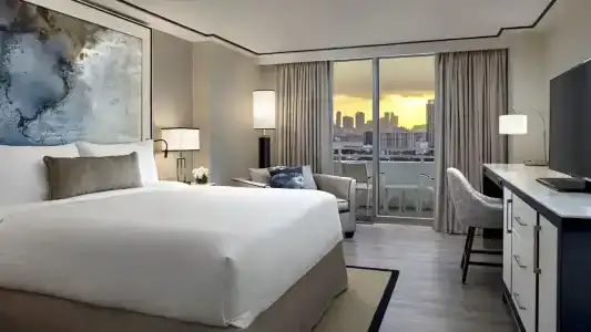 Loews Miami Beach - 35