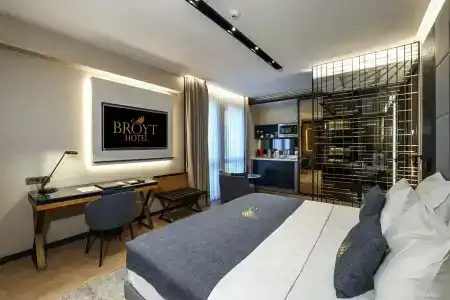 Broyt Suites - 23