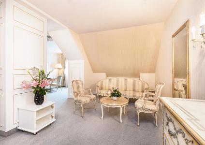 Best Western Premier Grand Russischer Hof - 65