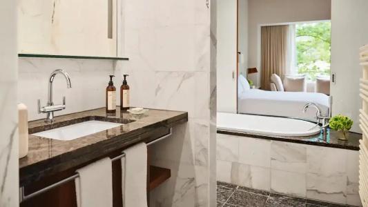 Park Hyatt Zurich – City Center Luxury - 71