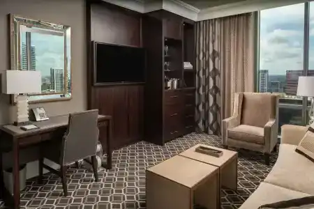The Post Oak - 76